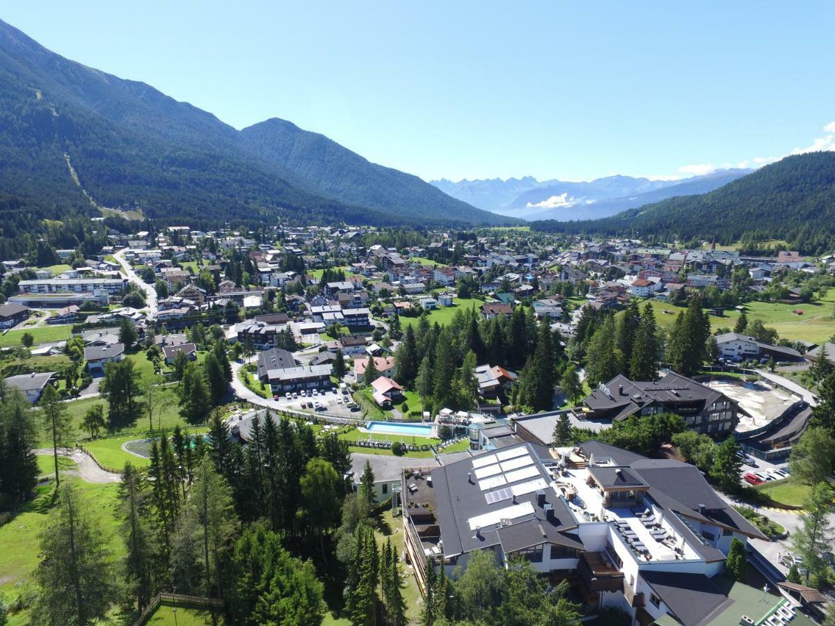 Landhaus Charlotte Am Geigenbuehel -Apartments Seefeld in Tirol Exterior photo